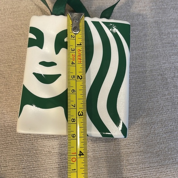 Starbucks 2019 Ceramic Gift Card Holder Tote Holiday Christmas Tree Orna… - Picture 4 of 5